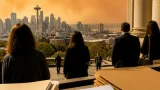 Smoke from southern Oregon fire drifts to Seattle, lawmakers push smoke emergency bill