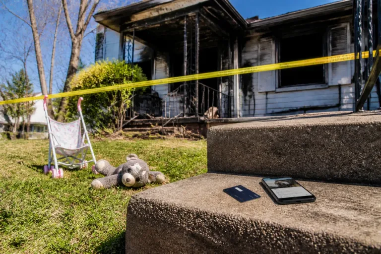 Five-year-old dies in Fort Worth house fire; two siblings remain in Parkland burn unit