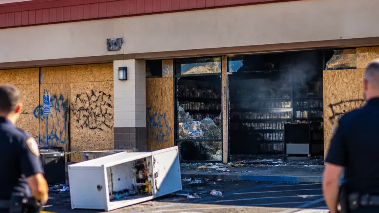Fullerton smoke shop damaged in hours-long standoff; suspect arrested