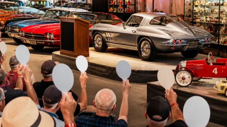 Greensboro to Host GAA Classic Cars Auction July 23-25 Featuring Dozens of Corvettes
