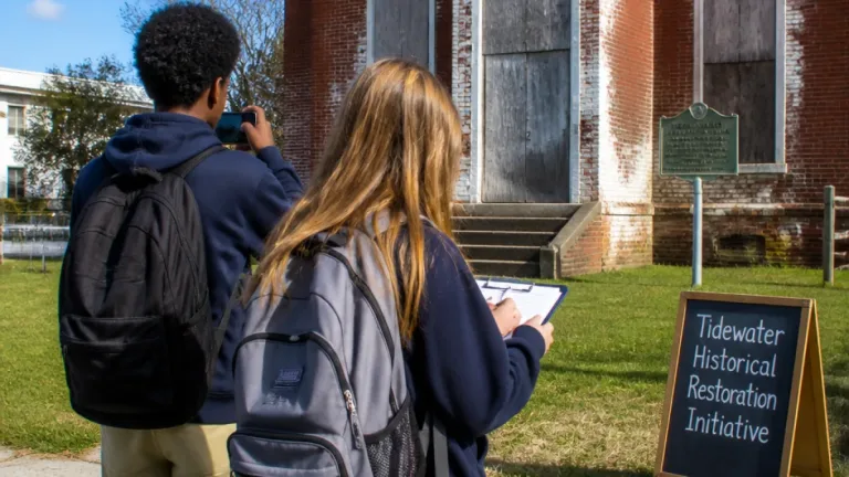 Hampton readers: Virginia Beach teens launch effort to document and protect Hampton Roads historic sites