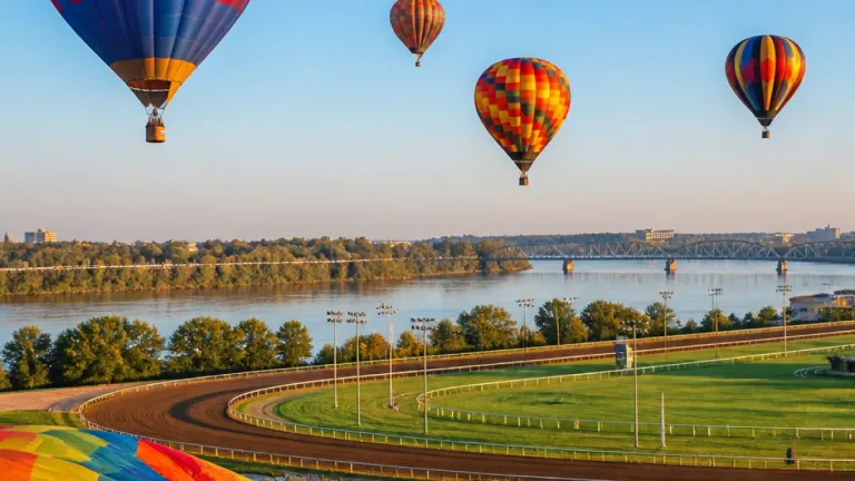 Hot air balloons lift over Shreveport as state championship returns to the Red River region