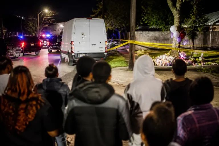 Houston man killed by ICE during mistaken stop draws calls for independent probe