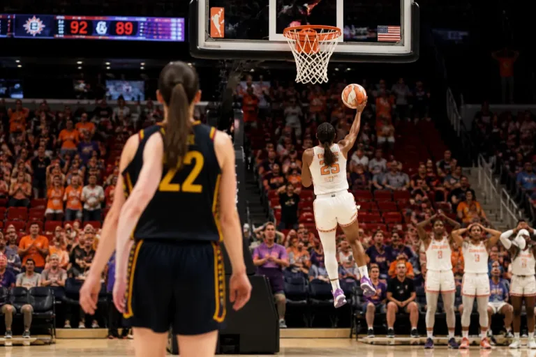 Mitchell’s late bucket lifts Fever to 92-89 win over Mercury, stalling Phoenix’s playoff push
