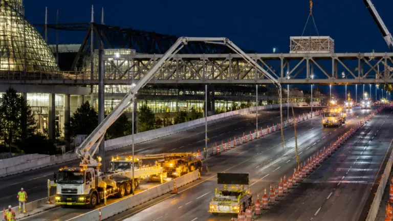 Portland drivers warned of multiple overnight closures on I-5 and I-205 this month