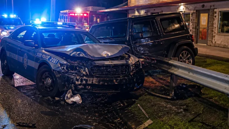Report: Wrong-way driver had nine drinks at Saugus bar before crash that killed state trooper